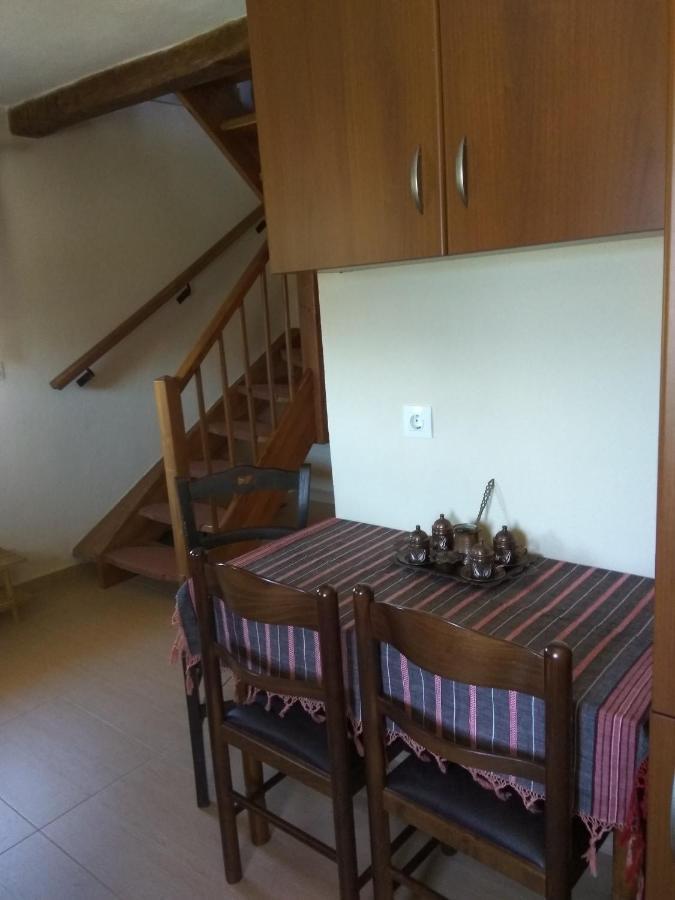 The Cottage House ออร์โมส ปานากีอาส ภายนอก รูปภาพ