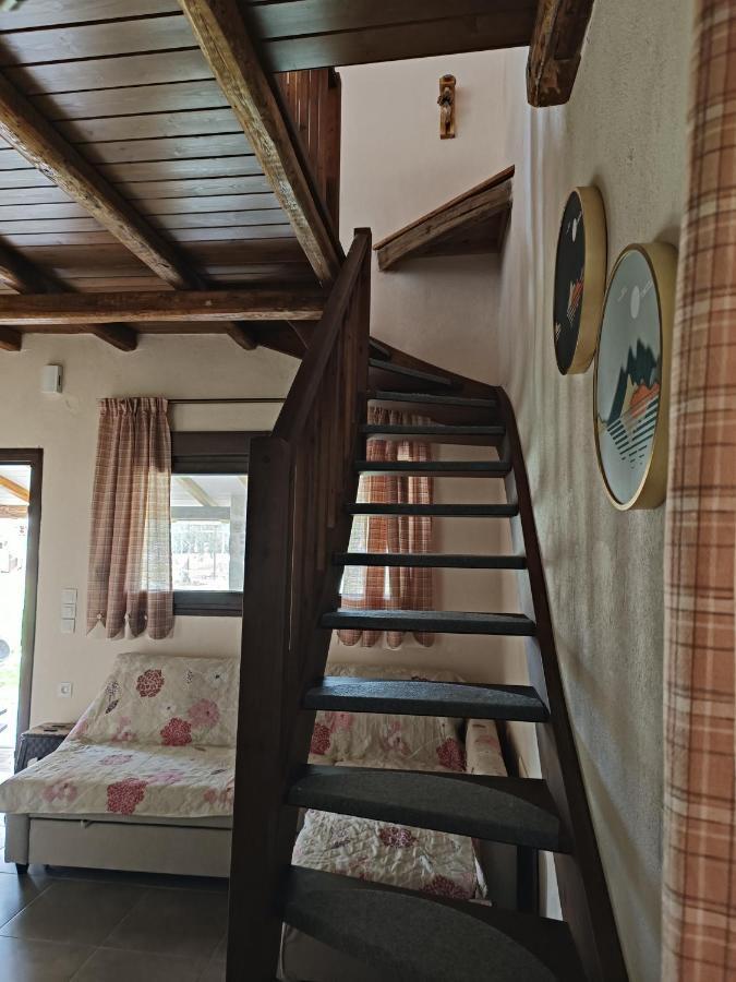 The Cottage House ออร์โมส ปานากีอาส ภายนอก รูปภาพ